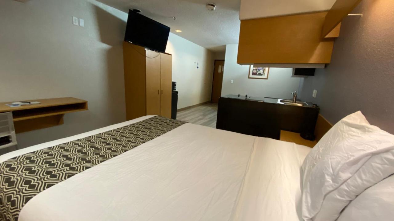 Microtel Inn & Suites By Wyndham Ardmore Exteriör bild